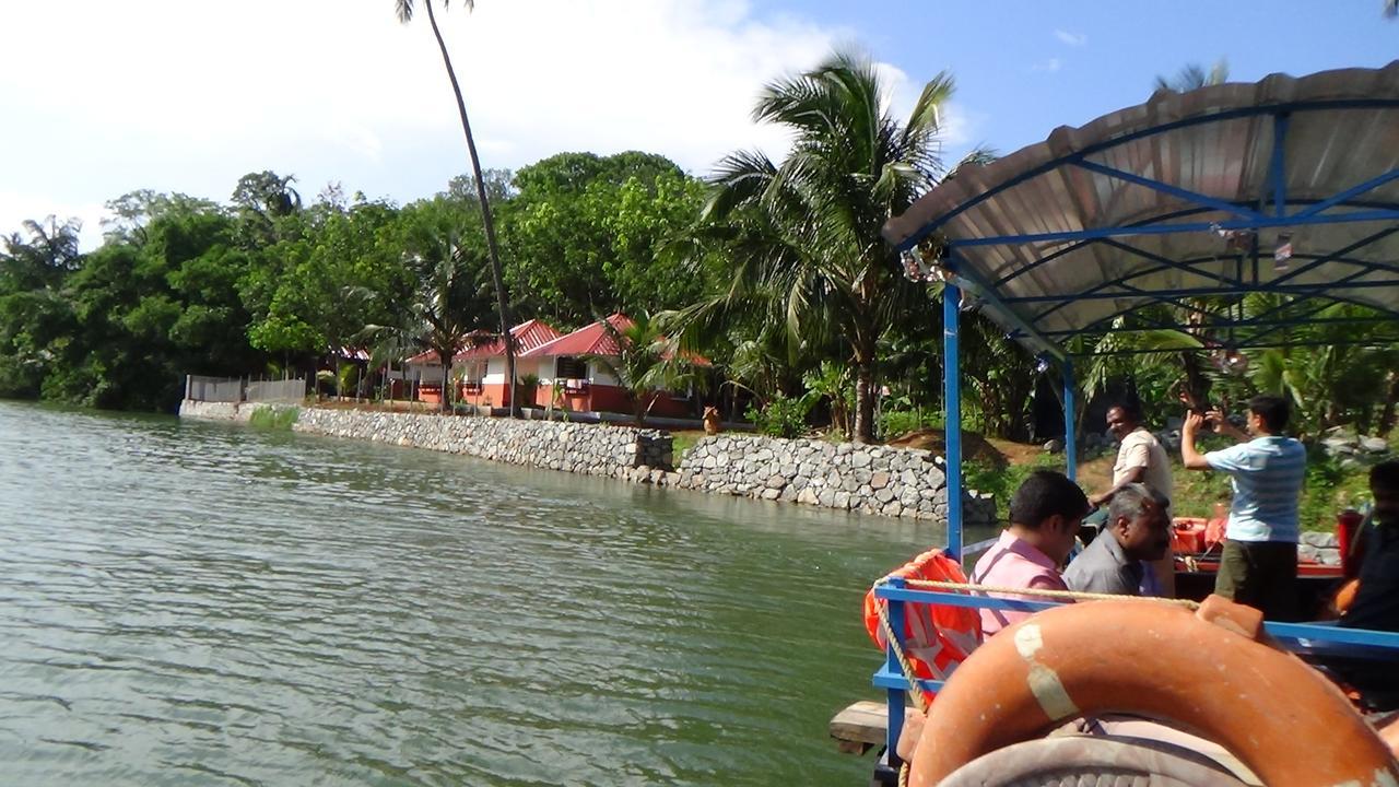 Kandamath Heritage Resort Kolattupuzha Exterior photo
